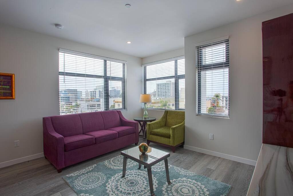One Bedroom Apartment With San Diego Downtown View Exterior photo